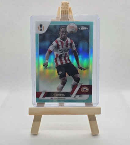 Xavi Simons 2022-23 Topps Chrome UEFA Europa Green Refractor /199 Eindhoven