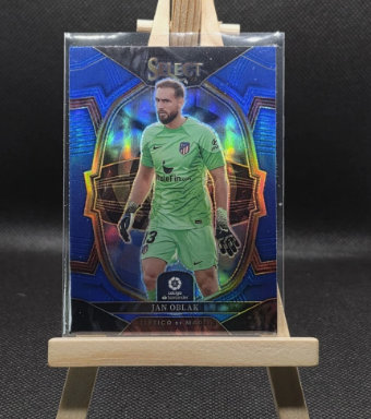 2022-23 Panini Select La Liga Soccer Jan Oblak Blue Prizm #12