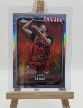 Zach LaVine Chicago Bulls Topps Chrome Refractor NBA 2025